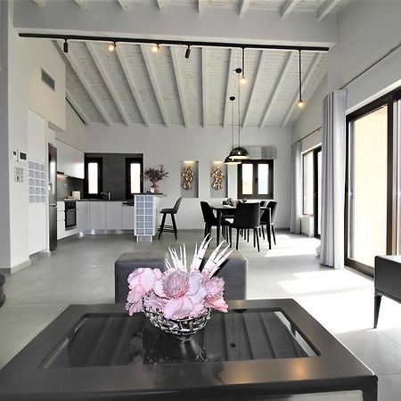 The Victoria-City Apartment Lefkada City Екстер'єр фото